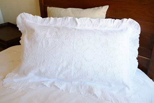 Battenburg lace 2025 pillow shams